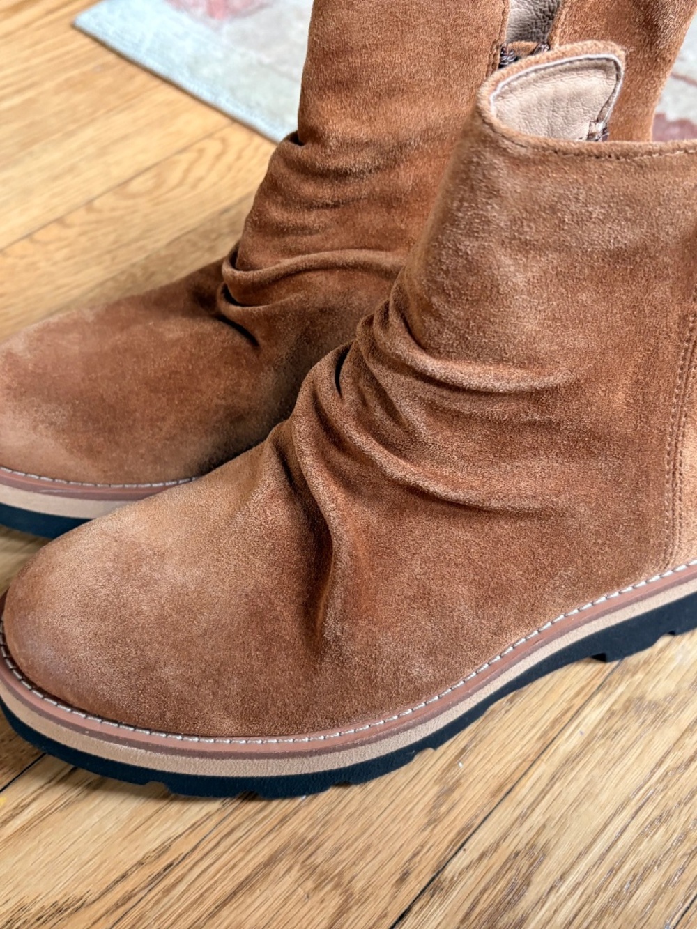 Brand New Sofft Pecola Brandy Suede Soft Leather Nubuck Slouchy Bootie Boots 7.5